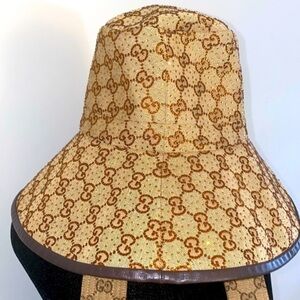 Gucci Hat super exclusive & Limited Edition Bucket Hat with Crystals NWT